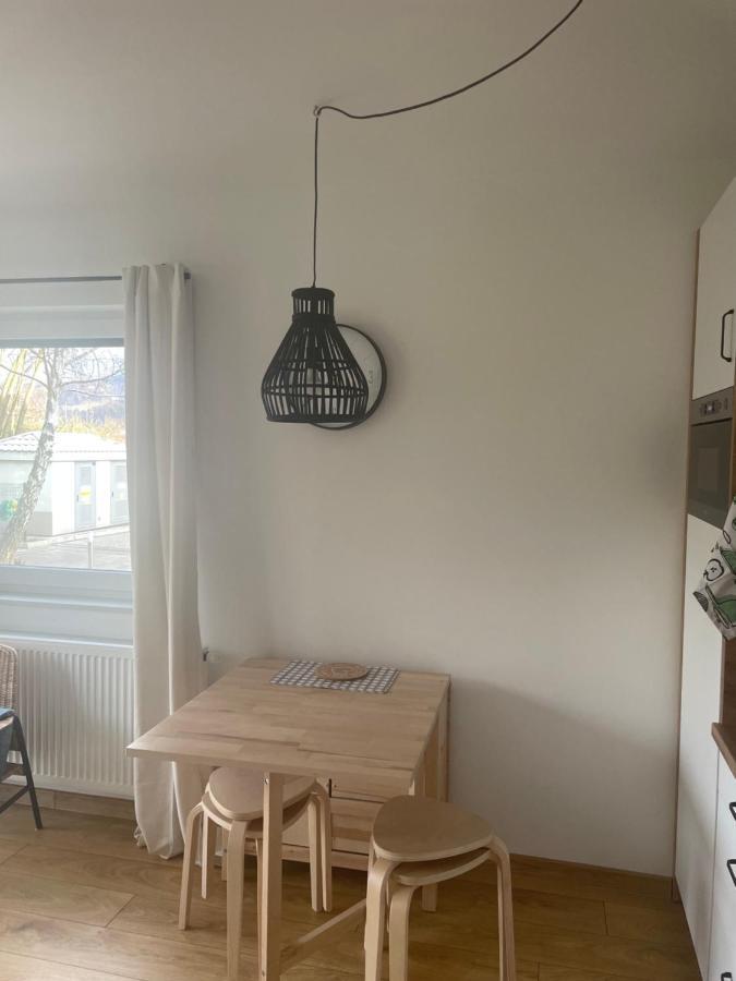 Apartament Kuba Na Spokojnej วีสวา ภายนอก รูปภาพ