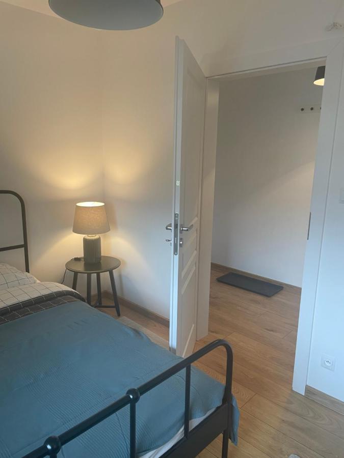 Apartament Kuba Na Spokojnej วีสวา ภายนอก รูปภาพ