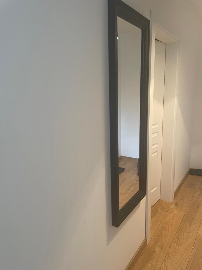 Apartament Kuba Na Spokojnej วีสวา ภายนอก รูปภาพ